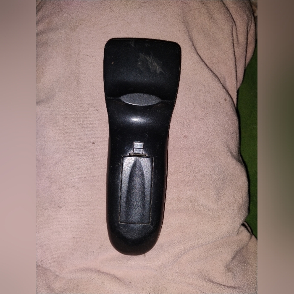 Phillips Magnavox Remote Control - Picture 2 of 3